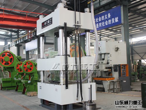 500噸多功能油壓機(jī)生產(chǎn)廠(chǎng)家