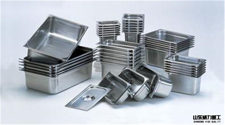 315噸四柱油壓機生產(chǎn)廠家實力應(yīng)用