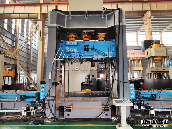 200噸框架式油壓機(jī)